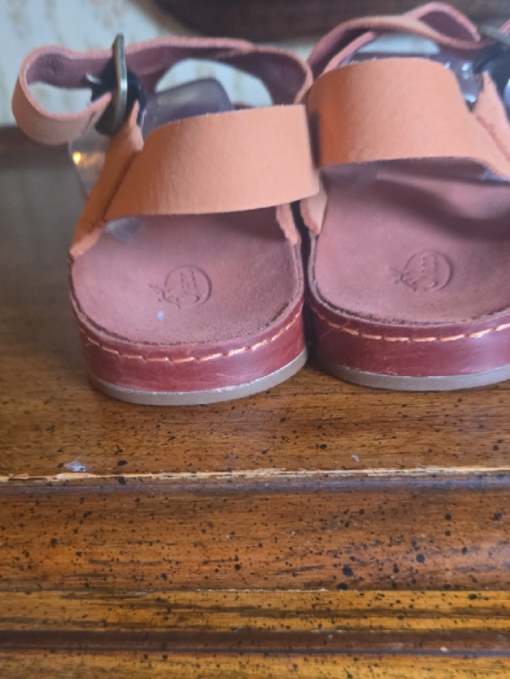 Women's Peach Strappy Leather Sandals - Picture 3 of 7